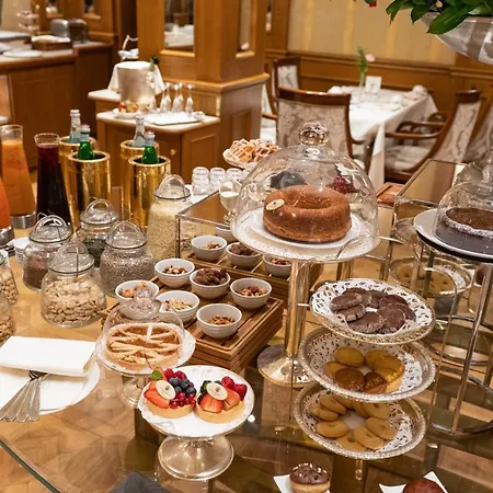 Готель Grand Majestic Gia' Baglioni 5*