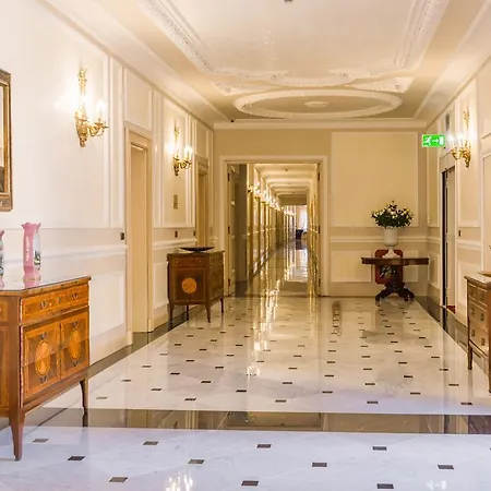 Готель Grand Majestic Gia' Baglioni